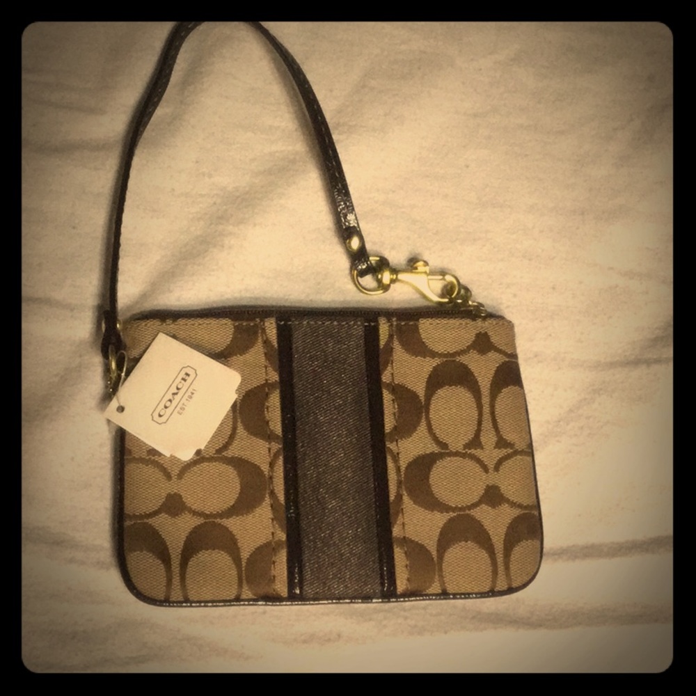 COACH khaki wrist wallet